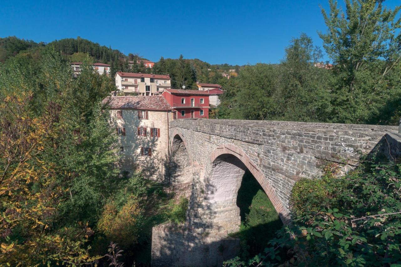 הוילה Mercatello sul Metauro La Casa Sul Ponte מראה חיצוני תמונה