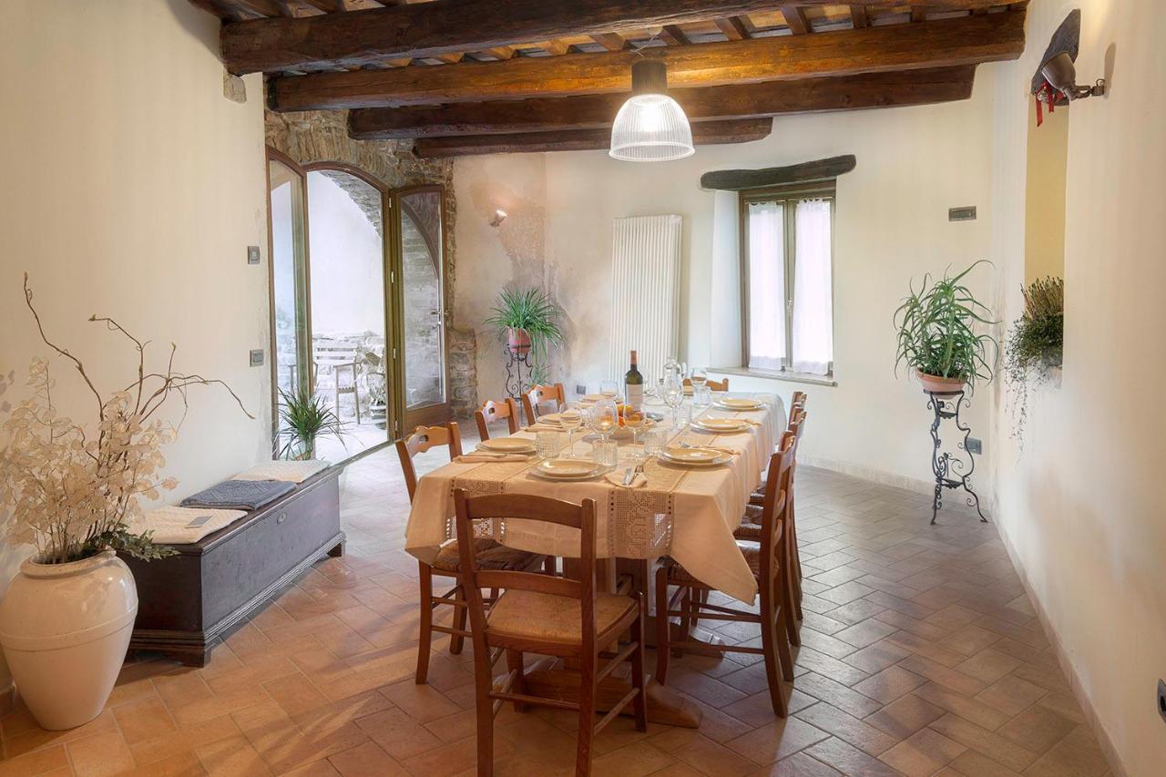 הוילה Mercatello sul Metauro La Casa Sul Ponte מראה חיצוני תמונה